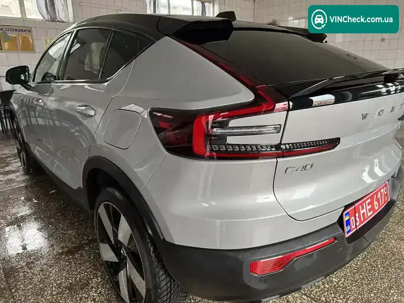 Volvo C40 Recharge 2022, фото з оголошення 1 з 21, VIN YV1XKEDVEN2005369