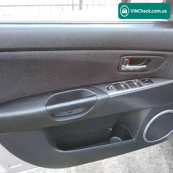 Mazda 3 2008, фото з оголошення 2 з 11, VIN JMZBK14Z281724040