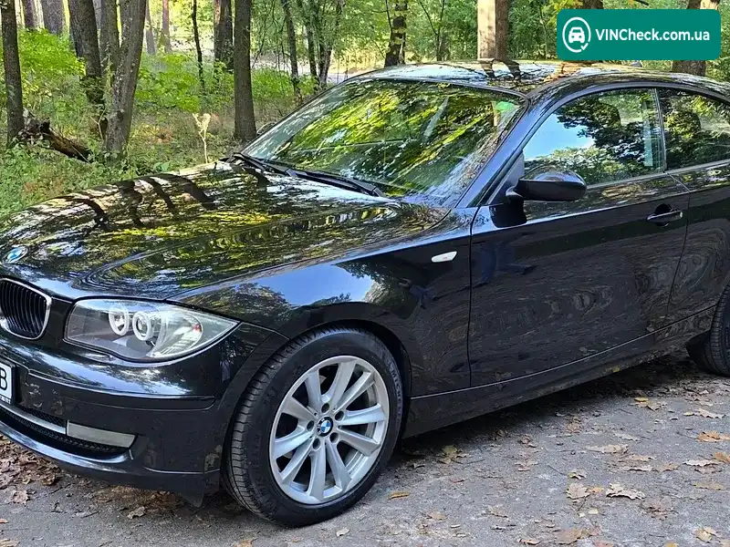 BMW 1 Series 2009, фото з оголошення 2 з 11, VIN WBAUK51020VL80000