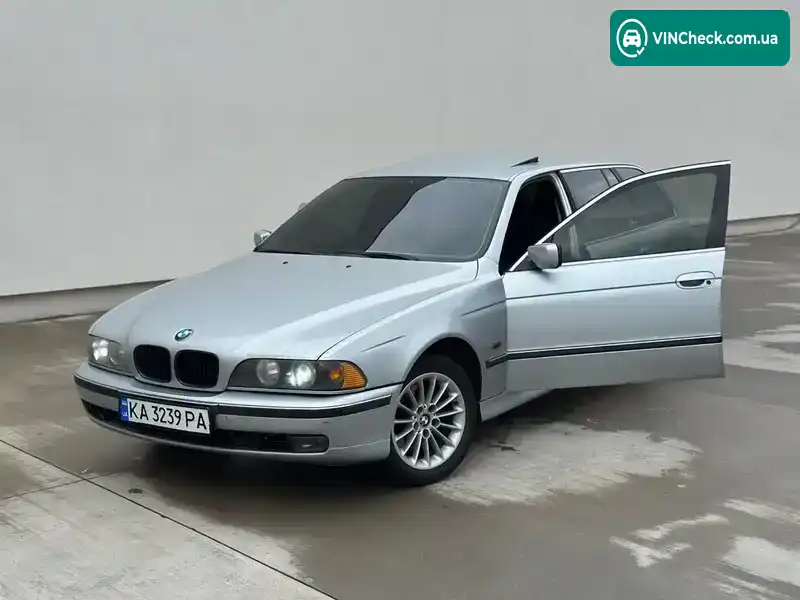 BMW 5 Series 1998, фото з оголошення 2 з 21, VIN WBADH31040BY05902