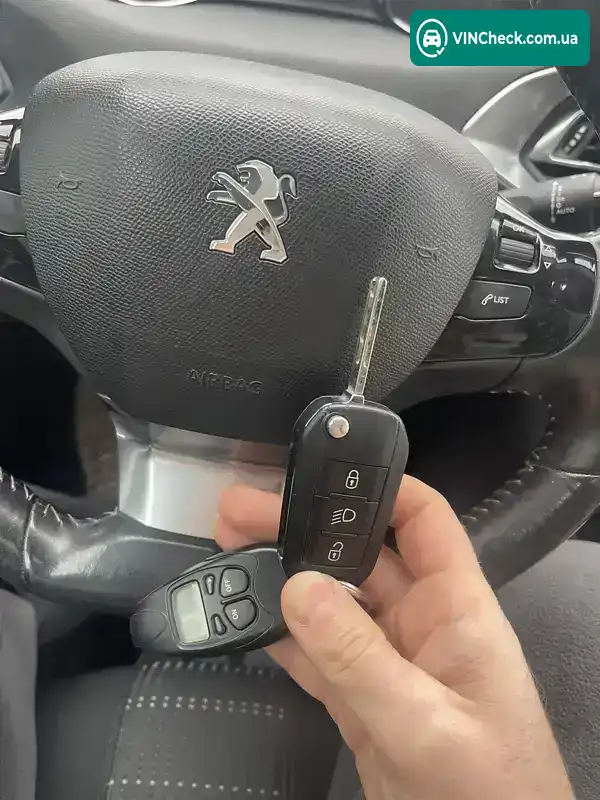 Peugeot 308 2018, фото з оголошення 2 з 12, VIN VF3LJAHXWES269872