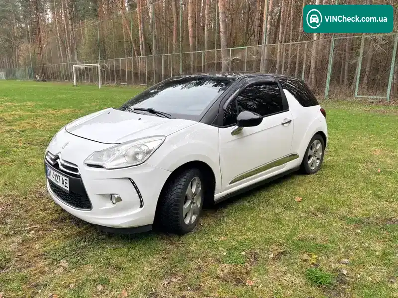 Citroen DS3 2011, фото з оголошення 2 з 10, VIN VF7SA9HPKBW558168