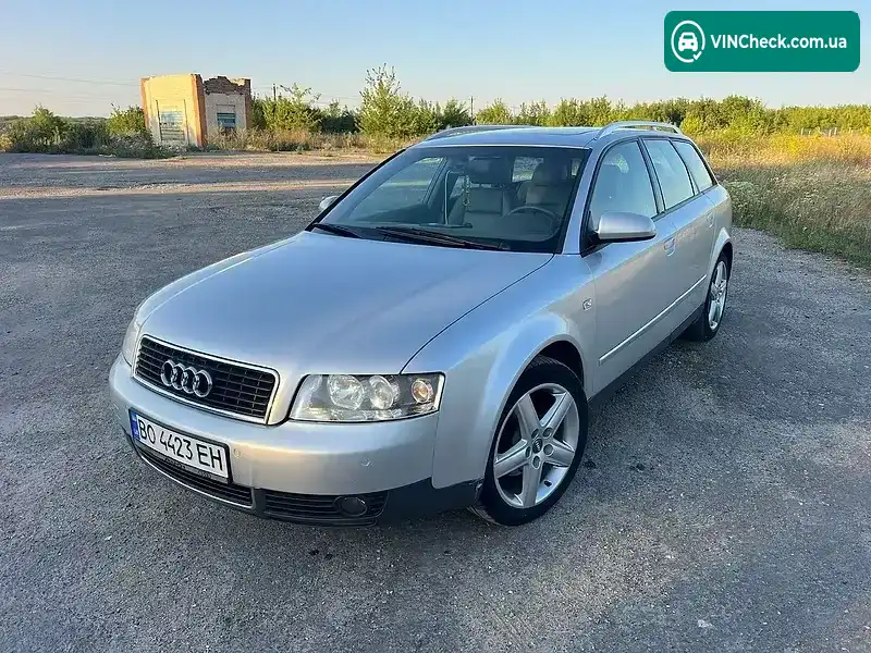 Audi A4 2001, фото з оголошення 1 з 15, VIN WAUZZZ8E22A132043