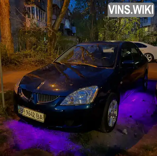 Mitsubishi Lancer 2004, фото з оголошення 2 з 21, VIN JMBSNCS3A4U011902