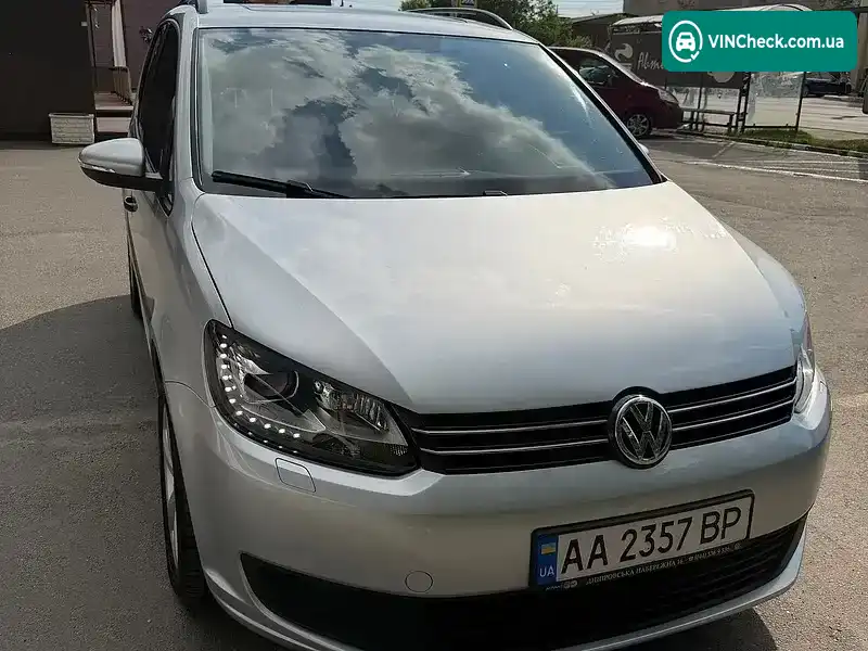 Volkswagen Touran 2015, фото з оголошення 1 з 17, VIN WVGZZZ1TZFW092031