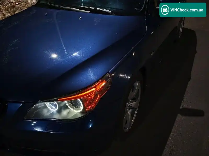 BMW 5 Series 2005, фото з оголошення 1 з 14, VIN WBANE31020B947422