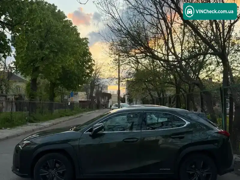 Lexus UX 2020, фото з оголошення 2 з 9, VIN JTHY65BH202060074