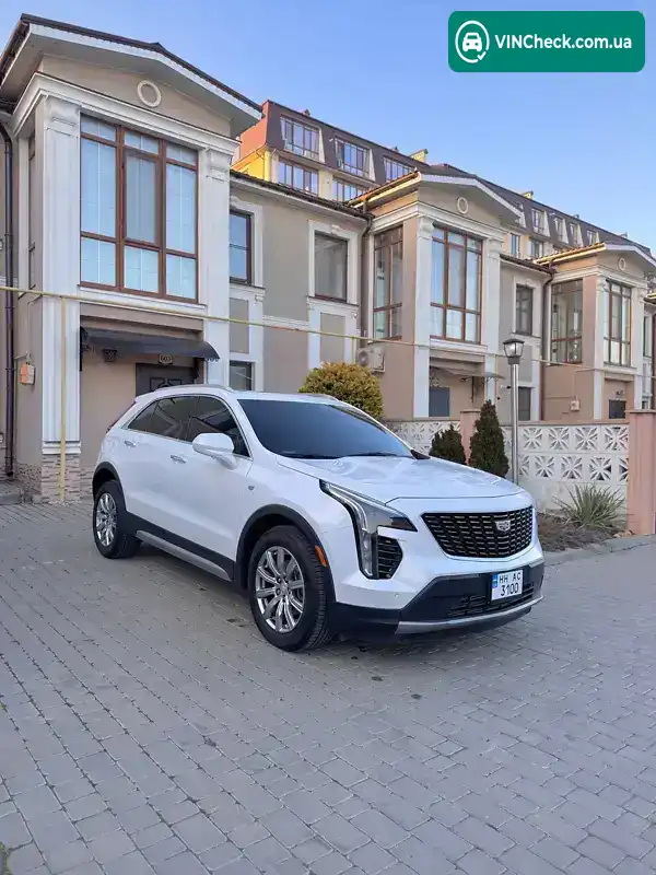 Cadillac XT4 2019, фото з оголошення 1 з 21, VIN 1GYFZCR42KF162844