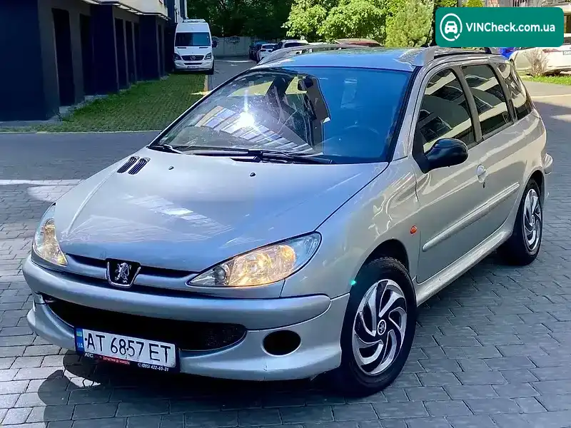 Peugeot 206 2006, фото з оголошення 1 з 8, VIN VF32E8HZA47513772