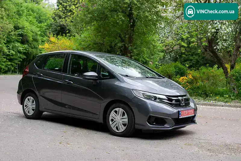 Honda Fit 2020, фото з оголошення 2 з 20, VIN 3HGGK5H43LM716777
