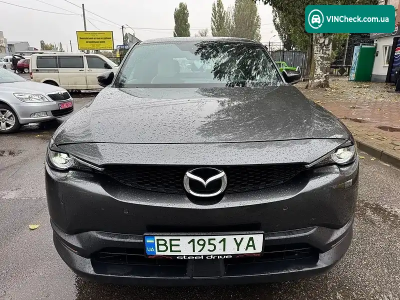Mazda MX-30 2022, фото з оголошення 2 з 20, VIN JM1DRADB4N0100893