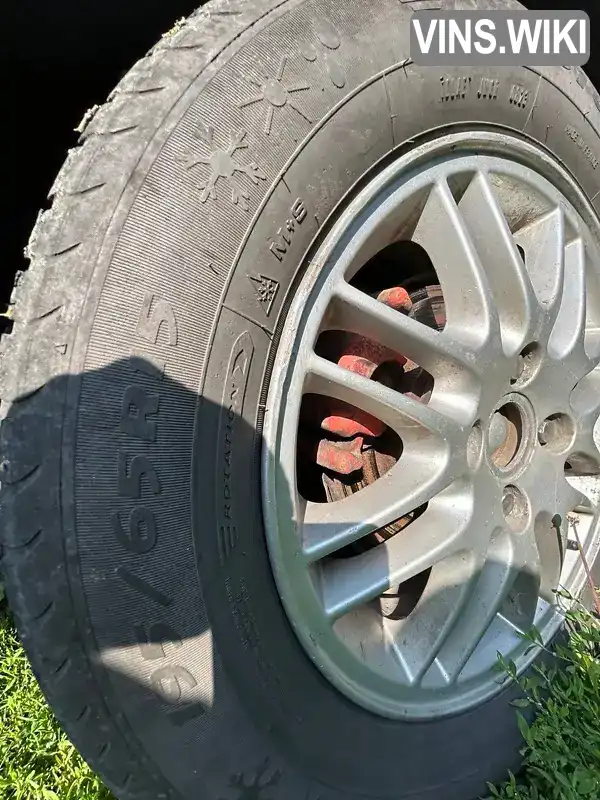 Ford Focus 2002, фото з оголошення 1 з 19, VIN WF0NXXGCDN2A00095