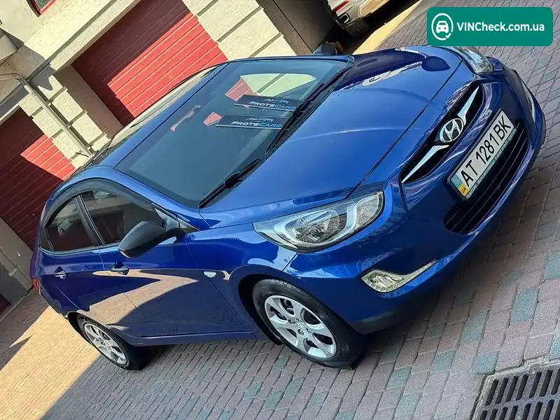 Hyundai Accent 2013, фото з оголошення 2 з 20, VIN Z94CT41CADR216138