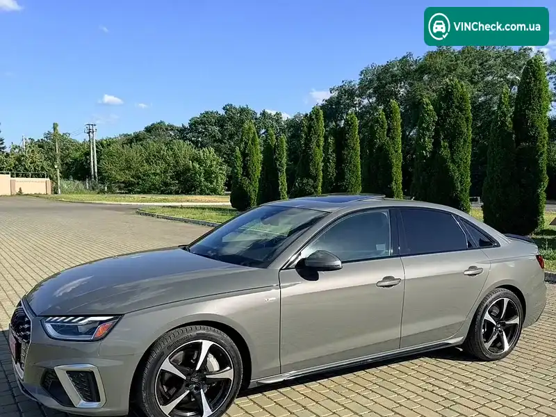 Audi A4 2023, фото з оголошення 2 з 20, VIN WAUEAAF44RN005637