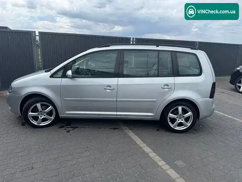 Volkswagen Touran 2003, фото з оголошення 2 з 4, VIN WVGZZZ1TZ4W069599