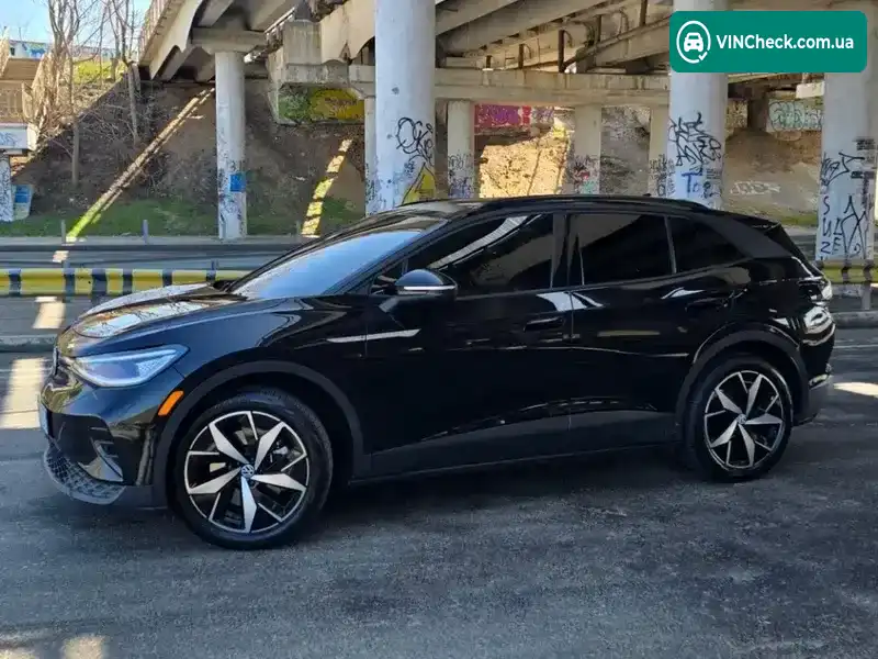 Volkswagen ID.4 2023, фото з оголошення 2 з 19, VIN 1V25MPE80PC034402