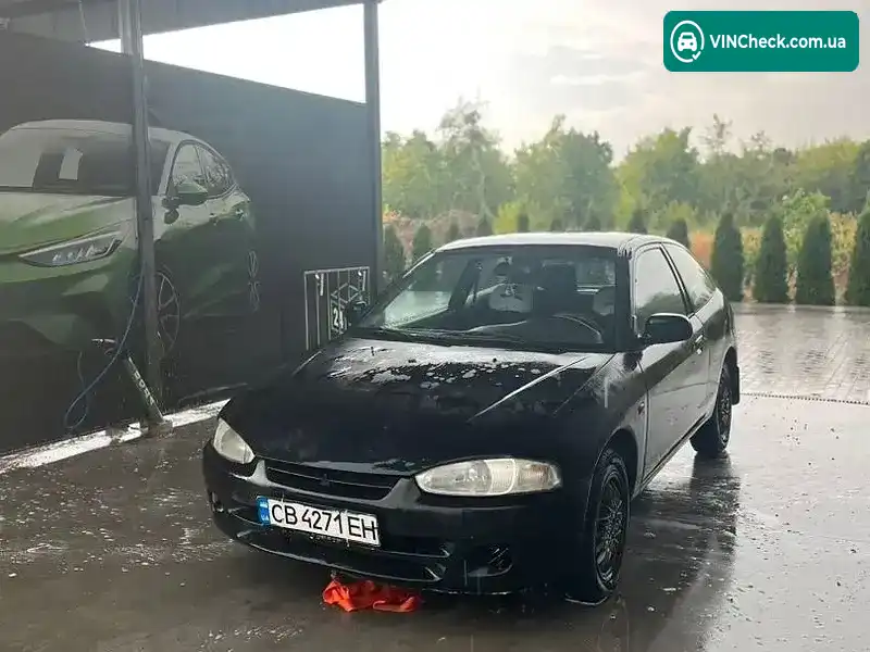 Mitsubishi Colt 1998, фото з оголошення 1 з 6, VIN JMBMNCJ1AWU018019