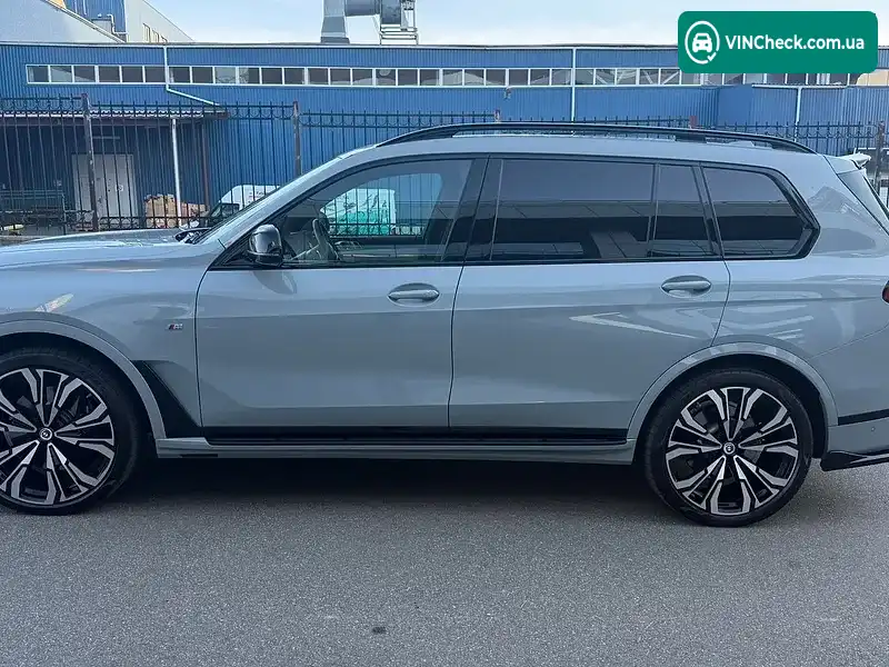 BMW X7 2022, фото з оголошення 2 з 20, VIN WBA21EN0709P68160