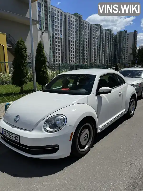 Volkswagen Beetle 2012, фото з оголошення 2 з 10, VIN 3VWJP7AT9CM653197