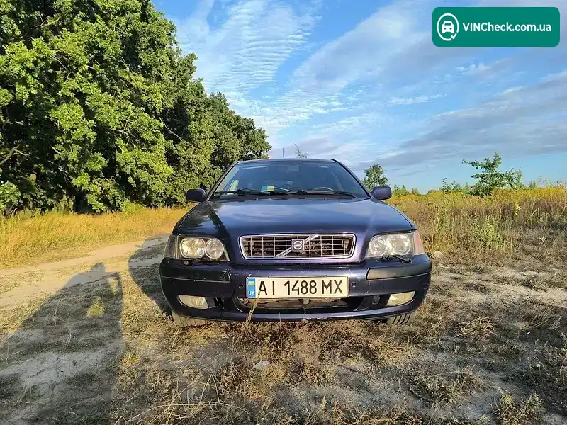 Volvo V40 2003, фото з оголошення 2 з 20, VIN YV1VW70824F052553