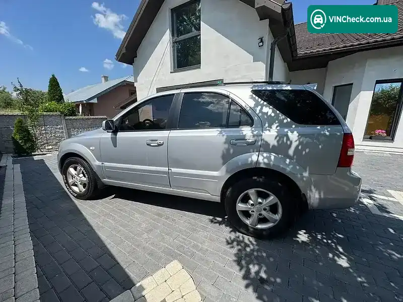 Kia Sorento 2006, фото з оголошення 2 з 20, VIN KNEJC524575715184