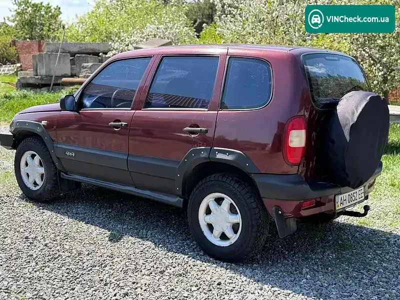 Chevrolet Niva 2004, фото з оголошення 2 з 9, VIN X9L21230040015548