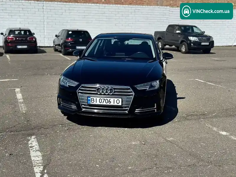 Audi A4 2017, фото з оголошення 2 з 16, VIN WAUKMAF41JA089633