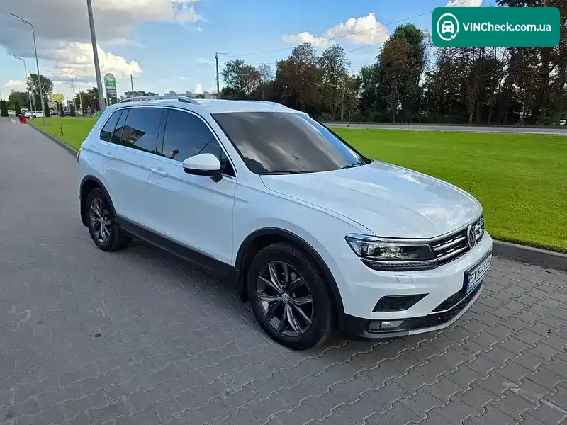 Volkswagen Tiguan 2018, фото з оголошення 1 з 20, VIN WVGZZZ5NZJW891955