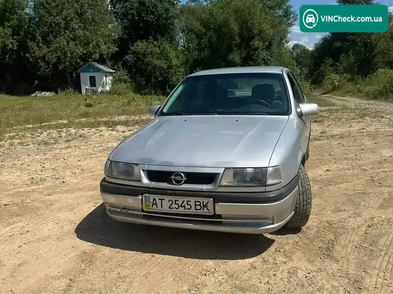 Opel Vectra 1993, фото з оголошення 1 з 4, VIN W0L000034J2637968
