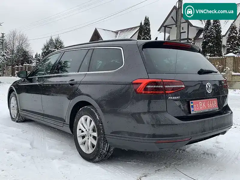 Volkswagen Passat 2018, фото з оголошення, VIN WVWZZZ3CZJE140652