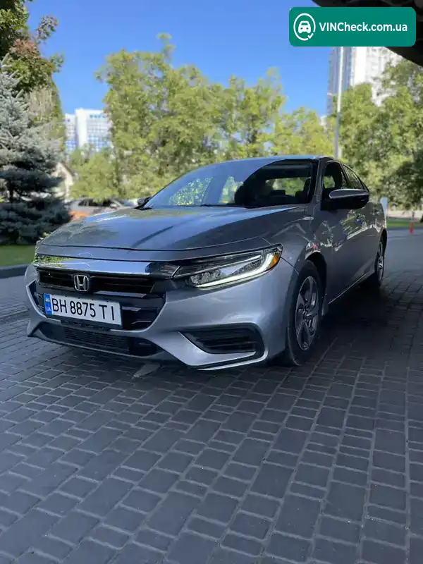 Honda Insight 2019, фото з оголошення 2 з 16, VIN 19XZE4F58LE005588