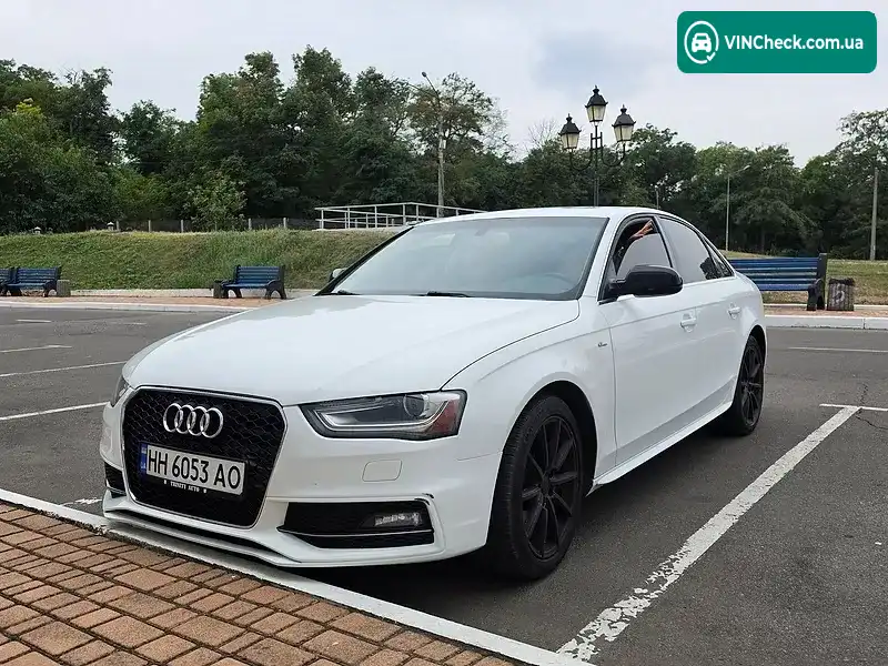 Audi A4 2013, фото з оголошення 1 з 9, VIN WAUEFAFL0EN012913