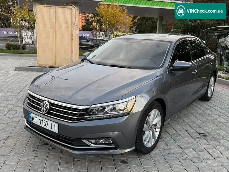 Volkswagen Passat 2017, фото з оголошення 1 з 20, VIN 1VWBA7A35JC015601