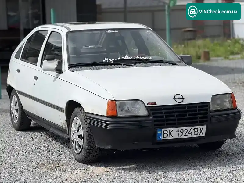 Opel Kadett 1988, фото з оголошення 2 з 9, VIN W0L000034J5011087