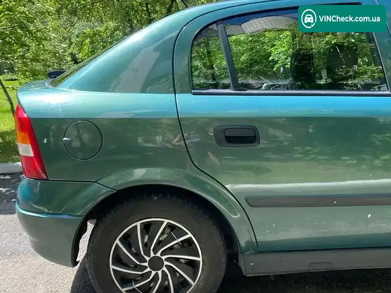 Opel Astra 2003, фото з оголошення 2 з 16, VIN Y6D0TGF4835249372