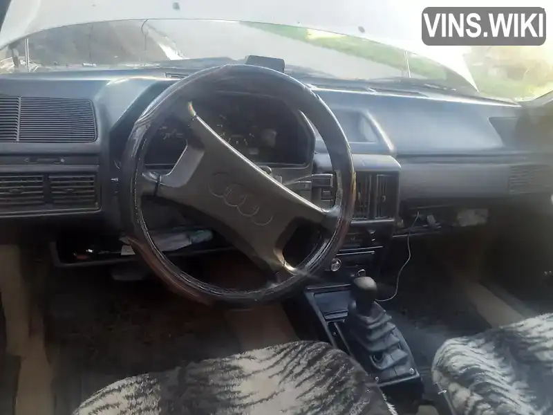 Audi 100 1983, фото з оголошення 2 з 10, VIN WAUZZZ44ZDA093931