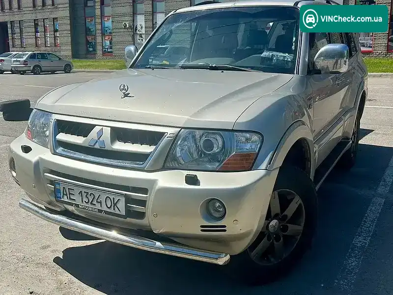 Mitsubishi Pajero 2005, фото з оголошення 1 з 21, VIN JMYLYV77W5J711334