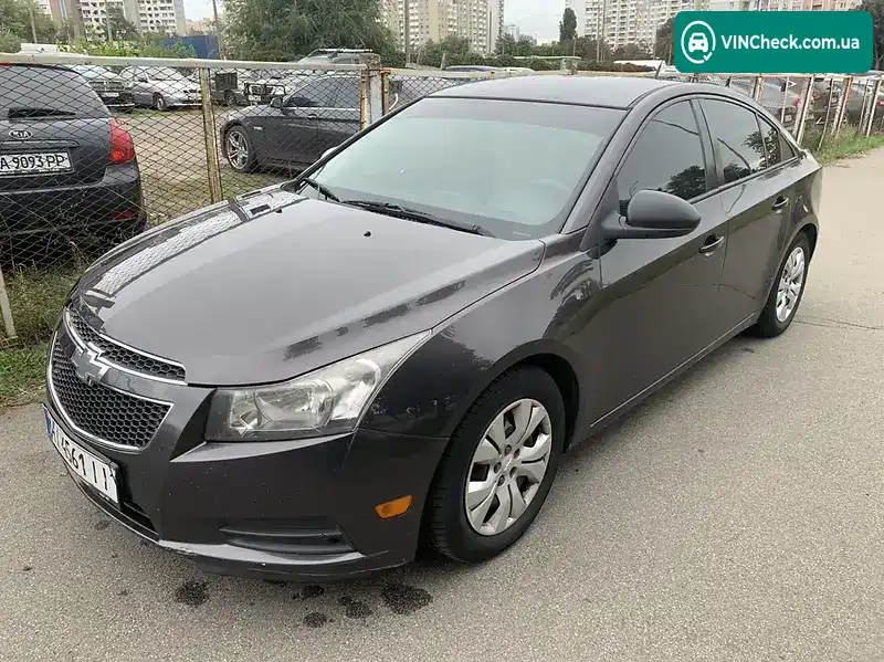 Chevrolet Cruze 2013, фото з оголошення 2 з 18, VIN 1G1PA5SG0E7185242
