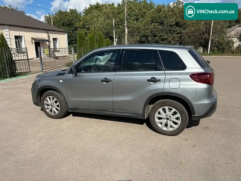 Suzuki Vitara 2021, фото з оголошення 1 з 10, VIN TSMLYD21S00A08299