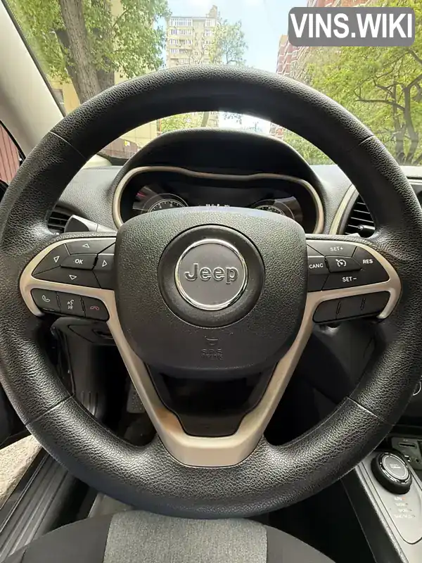 Jeep Cherokee 2016, фото з оголошення 1 з 18, VIN 1C4PJMAB7GW352275