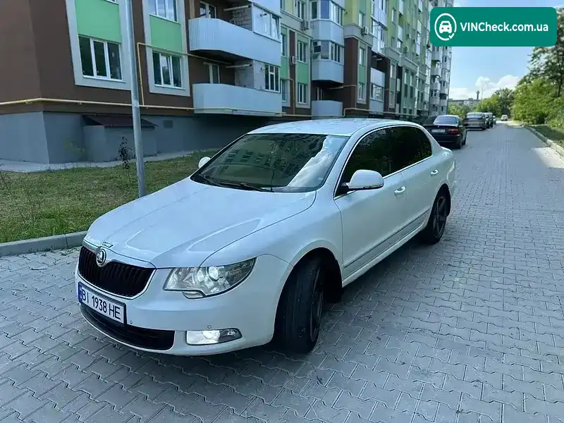 Skoda Superb 2010, фото з оголошення 1 з 20, VIN TMBCF73T9A9031691