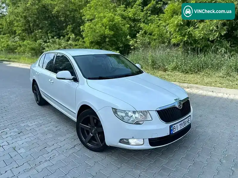 Skoda Superb 2010, фото з оголошення 2 з 20, VIN TMBCF73T9A9031691