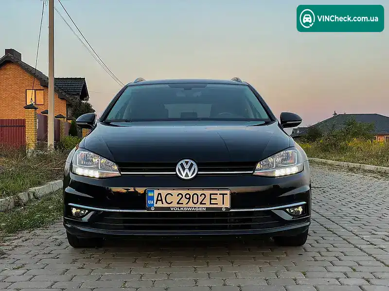 Volkswagen Golf 2017, фото з оголошення 2 з 20, VIN WVWZZZAUZHP780478