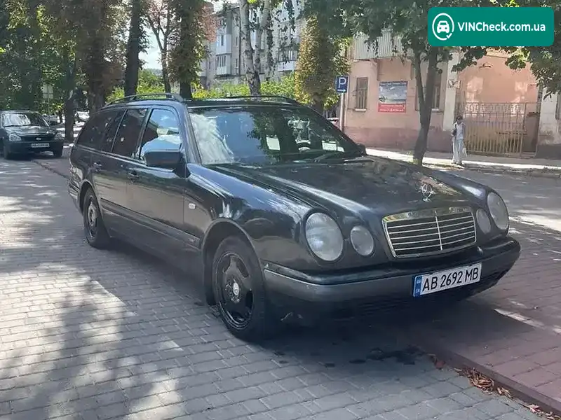 Mercedes-Benz E-Class 1998, фото з оголошення 2 з 10, VIN WDB2102611A781123