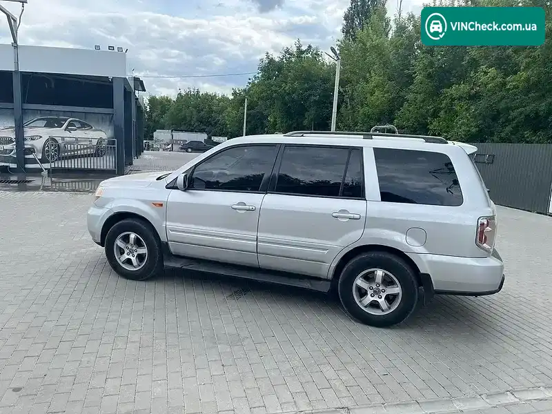 Honda Pilot 2006, фото з оголошення 2 з 15, VIN 2HKYF18536H508935