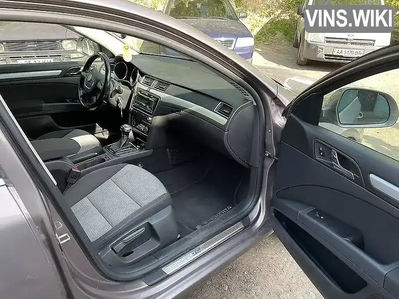 Skoda Superb 2011, фото з оголошення 2 з 7, VIN TMBJB43T5CB300444