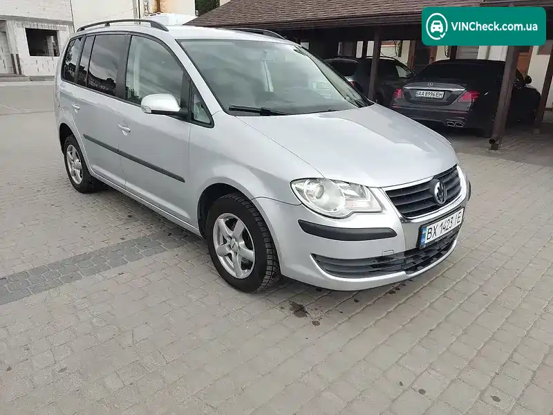 Volkswagen Touran 2008, фото з оголошення 1 з 21, VIN WVGZZZ1TZ9W038967