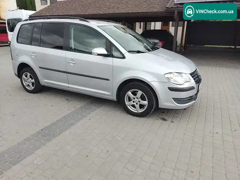 Volkswagen Touran 2008, фото з оголошення 2 з 21, VIN WVGZZZ1TZ9W038967