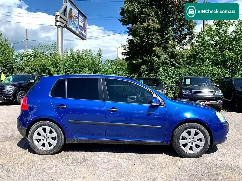 Volkswagen Golf 2004, фото з оголошення 2 з 20, VIN WVWZZZ1KZ5B016501