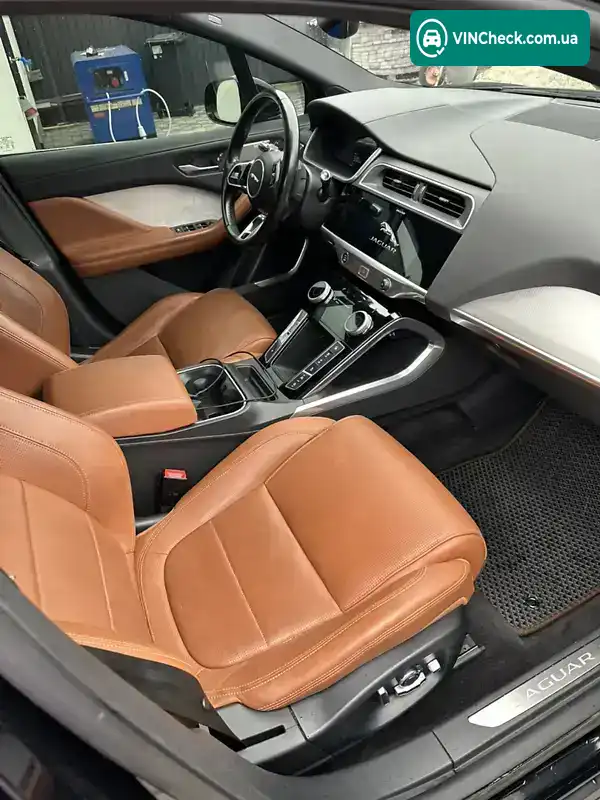 Jaguar I-Pace 2018, фото з оголошення 2 з 6, VIN SADHA2B10K1F63491